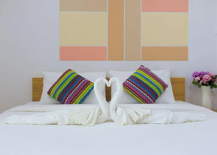 Aparthotel Jr Mansion On Nut Soi 25 Bangkok