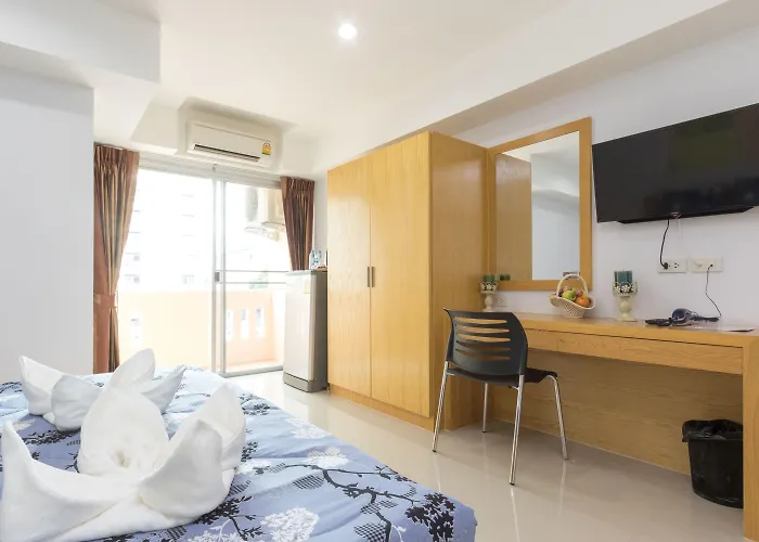 Jr Mansion On Nut Soi 25 3*