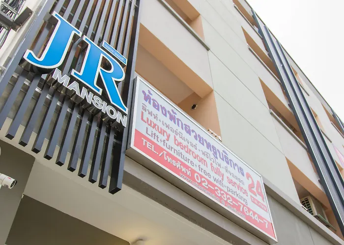 Jr Mansion On Nut Soi 25 3* بانكوك